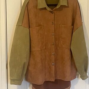 POL Two-Tone Utility Jacket in Brown and Olive S Very Soft